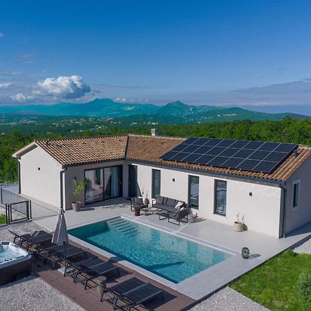 Villa Tonka With Jacuzzi Sauna And Private Pool Labin  Dış mekan fotoğraf
